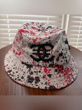 Huge Painted-Splatter Bucket Hat with Embroidered Logo - Red & Black
